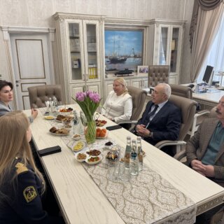 Высокие гости – высокая оценка