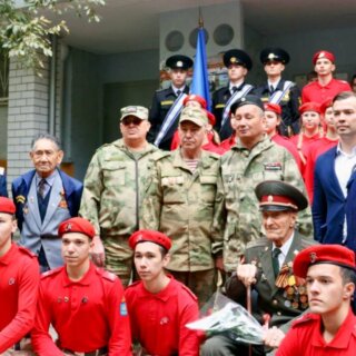 Почётный караул КИМРТ принял участие в праздновании 100-летия астраханского ветерана Дмитрия Яренко