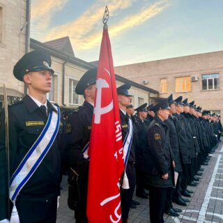 В Каспийском институте морского и речного транспорта им. ген.-адм. Ф.М. Апраксина встретили Знамя Победы