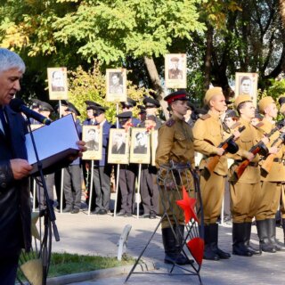 Гордость и память: курсанты Каспийского института приняли участие в патриотическом форуме