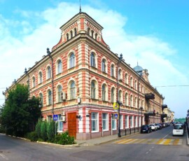 Здание учебного корпуса факультета высшего образования Здание учебного корпуса факультета высшего образования