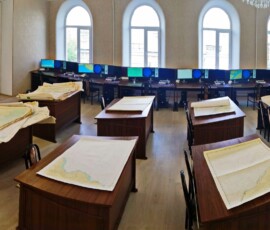 Учебная аудитория, оснащенная судоводительским тренажером Учебная аудитория, оснащенная судоводительским тренажером